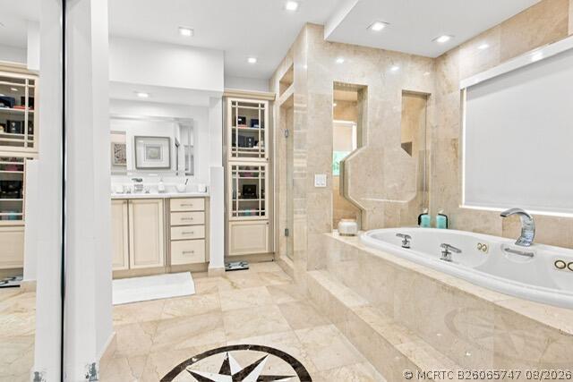 Building Photo - 8709 Banyan Ct