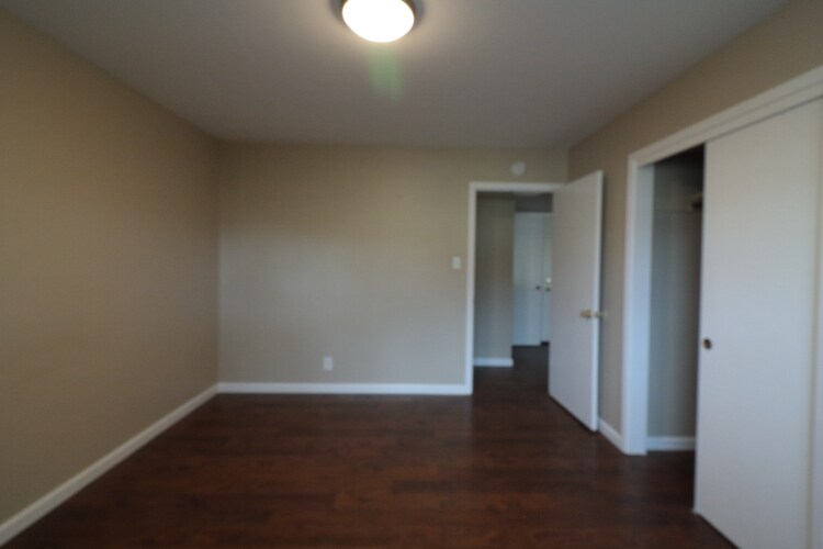 Building Photo - 77 N Ellsworth Ave