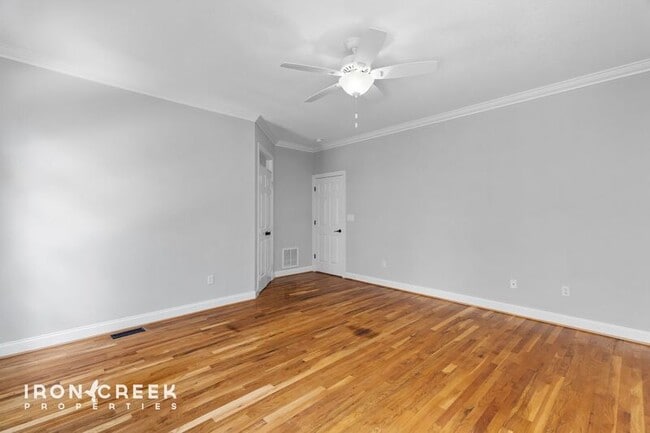 Building Photo - 1904 Bearberry Ln