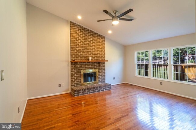 Building Photo - 3528 Turbridge Dr