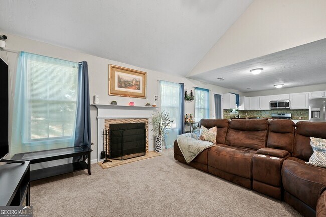 Building Photo - 30 Zebulon Pl