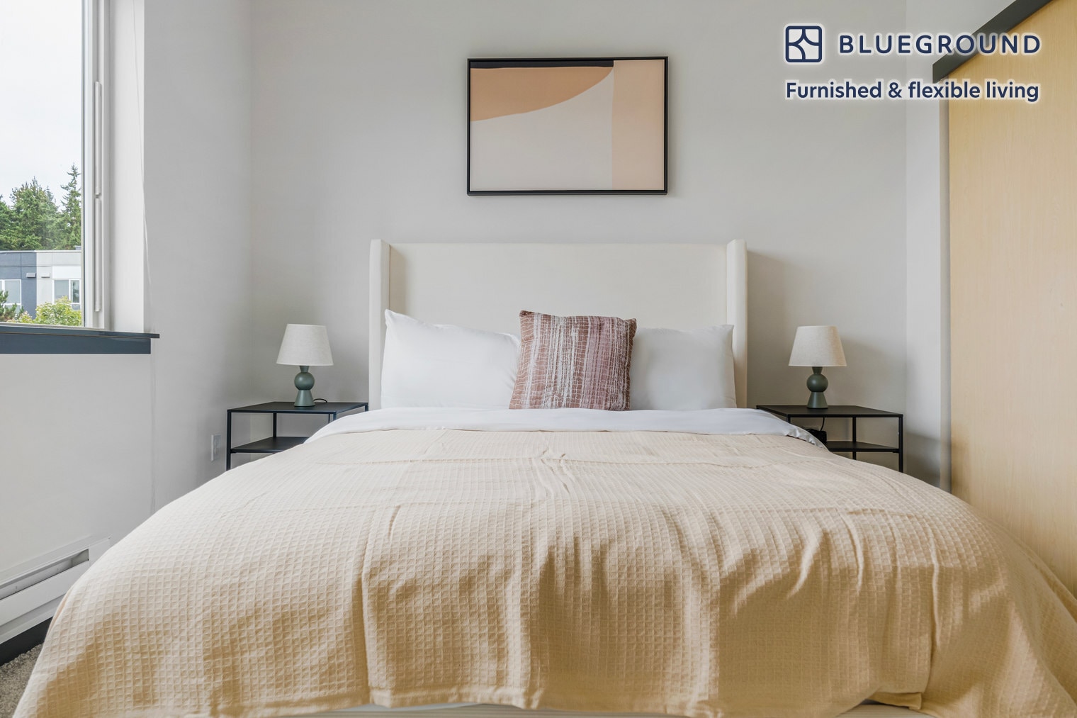 Building Photo - 15566 Northeast 22nd Place-SI FL7-ID910