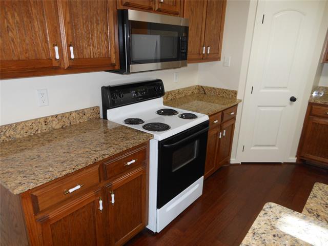 Building Photo - 206 TX-342
