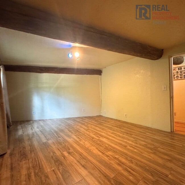 Building Photo - Lynch - 6005 (Olympic group - ADV only)