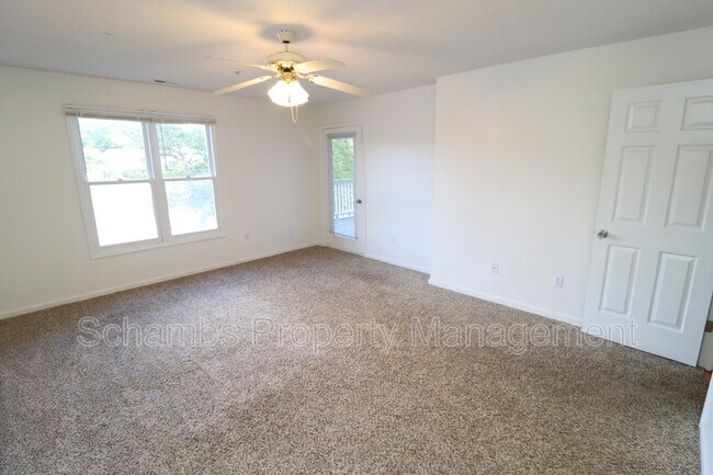 Building Photo - 510 Springfork Dr