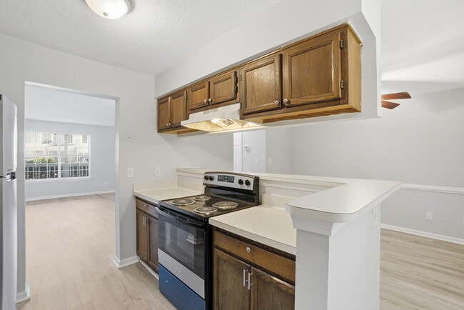 Building Photo - 55 Treasure Key