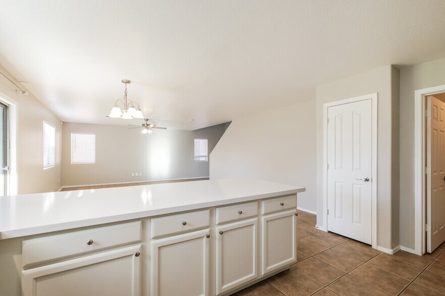 Building Photo - 7937 W Williams St