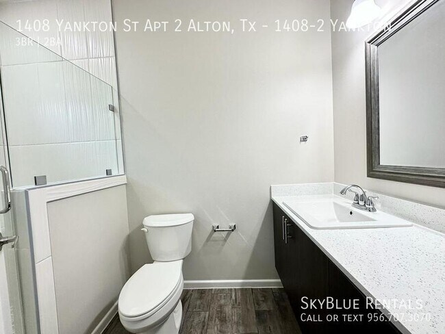 Building Photo - 1408 S Yankton St