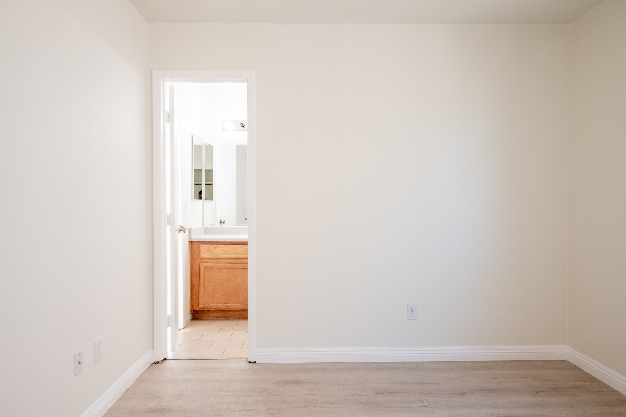 Building Photo - 7924 Horn Tail Ct