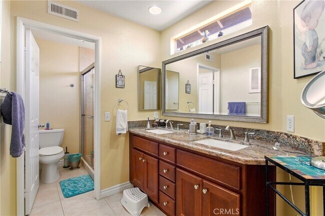 Building Photo - 28921 Via Pasatiempo