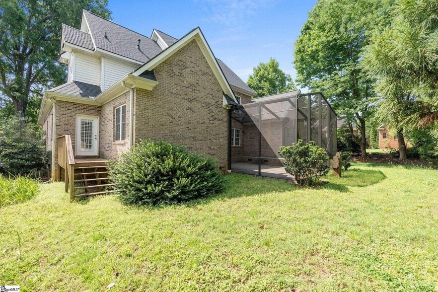 Building Photo - 403 Mossy Ledge Ln