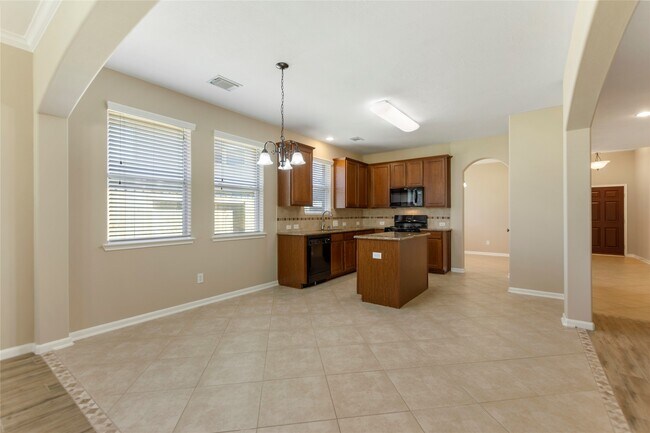 Building Photo - 11723 Cypress Creek Forest Dr