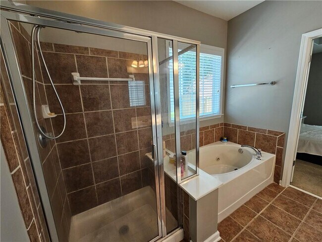 Building Photo - 3995 Emerald Glade Ct