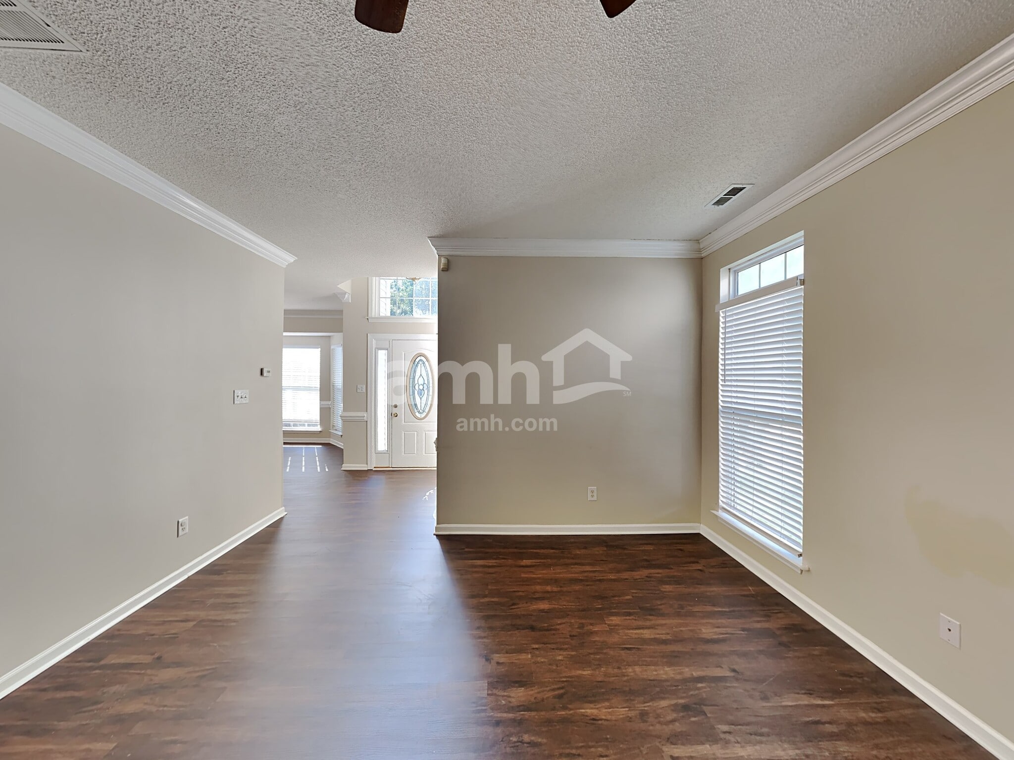 Building Photo - 14821 Ashlight Dr
