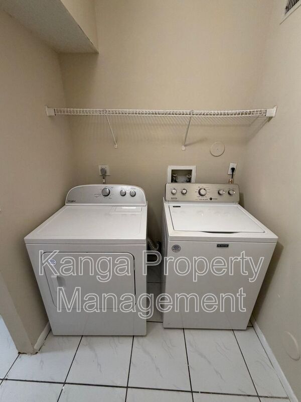 Building Photo - 11441 NW 35th St