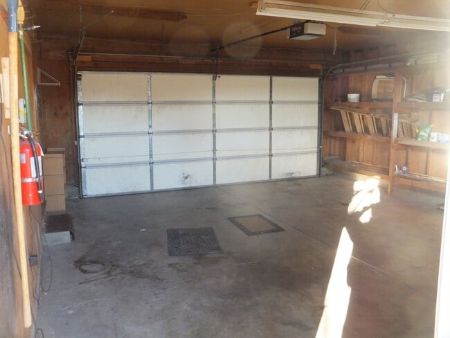 Building Photo - 1702 Edgar St