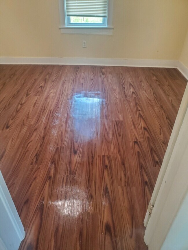 Building Photo - 18 S Foley St