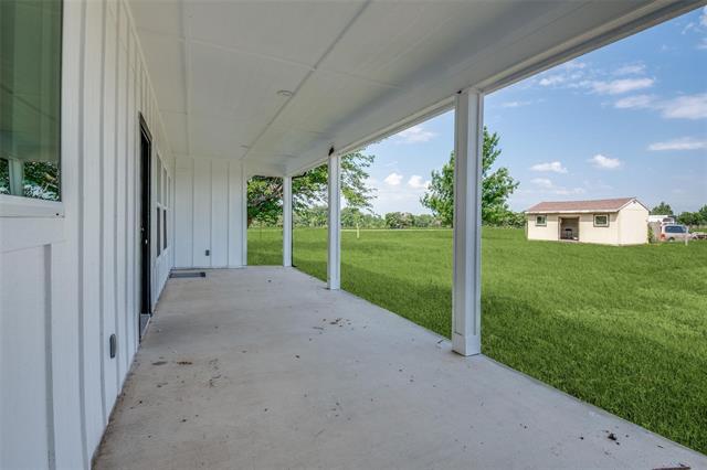 Building Photo - 1450 W Farm to Market Rd 550