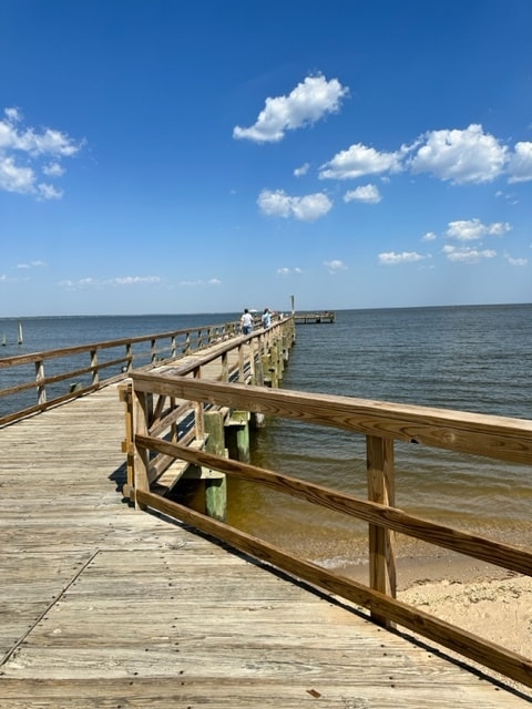 Building Photo - 702 Garfield Ave