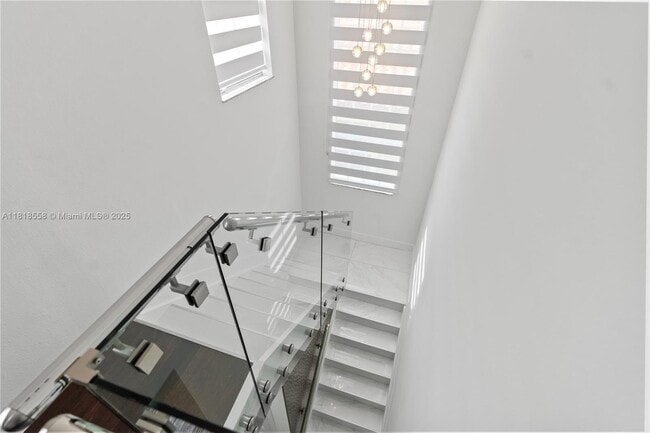 Building Photo - 3082 SW 156th Ave