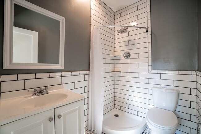 Building Photo - 6609 Church Ave