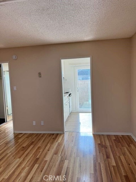 Building Photo - 6438 Mammoth Ave