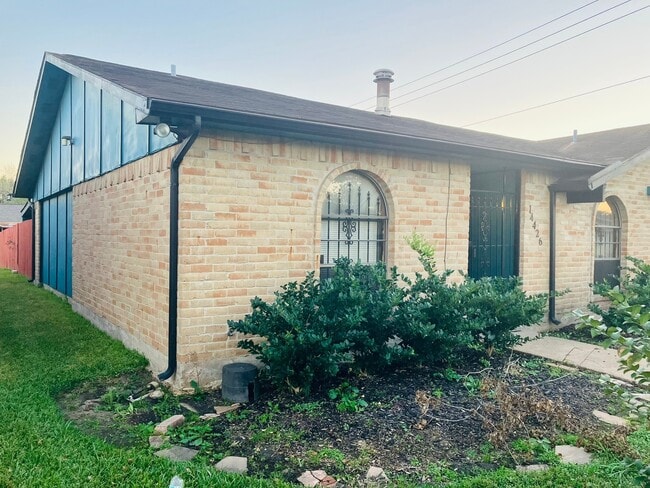 Building Photo - 14426 Kemrock Dr