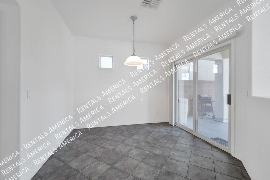 Building Photo - 14902 S Placita Tierra Montanosa