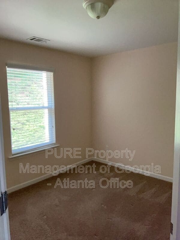 Building Photo - 278 Parc View Ln