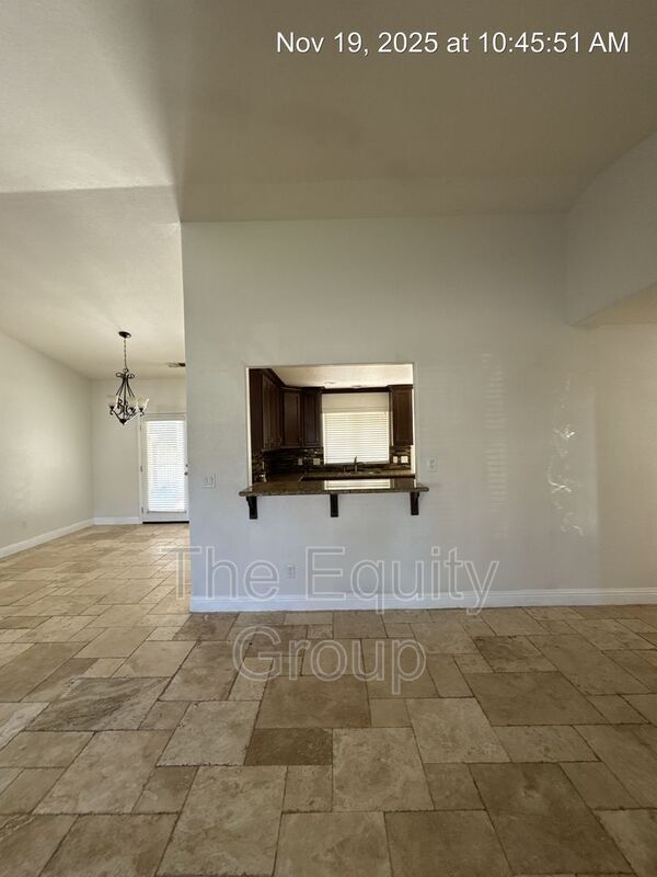 Building Photo - 4909 W Leighson Ave