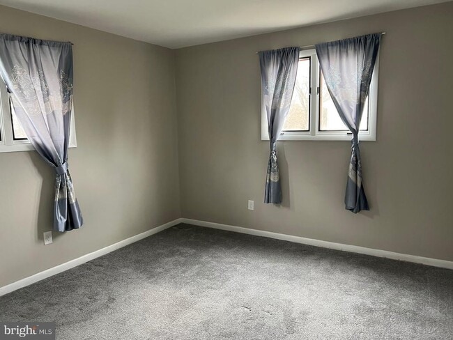 Building Photo - 116 Sylvan Terrace