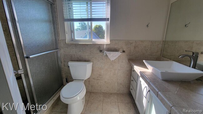 Building Photo - 46400 Briargate Dr