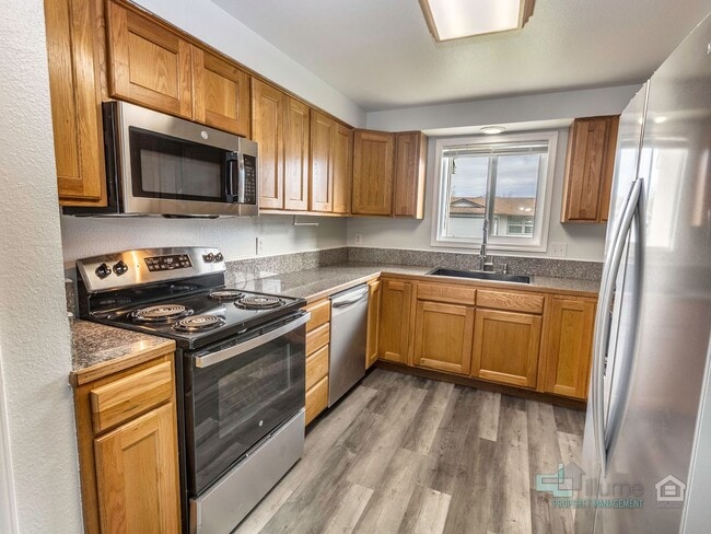 Building Photo - February Move-In Special: Charming 4-Bedroom Keizer Home Close to Everything