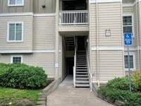Building Photo - 6298 SW Grand Oaks Dr