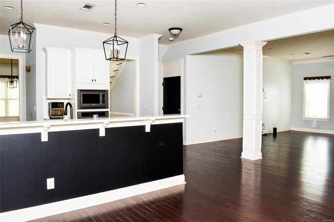 Building Photo - 312 Sherwood Trail