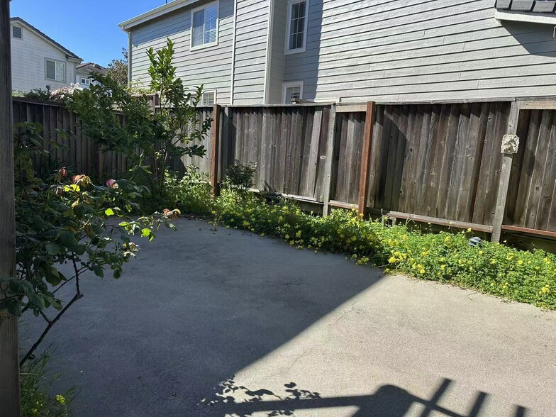 Building Photo - 119 Orr Rd