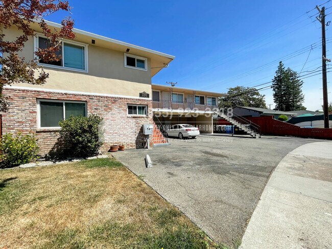 Primary Photo - 2345 Sutter Ave