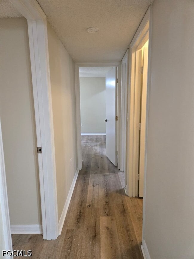 Building Photo - 12730 Equestrian Cir