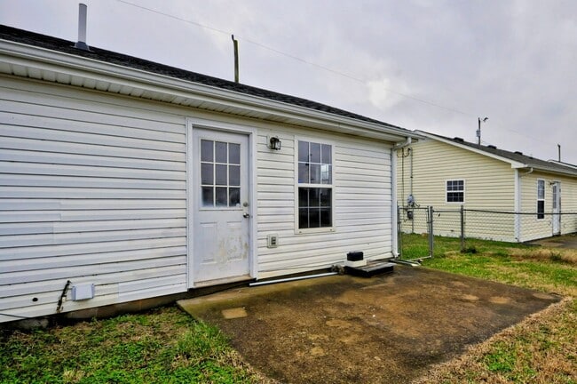 Building Photo - 1114 Keith Ave
