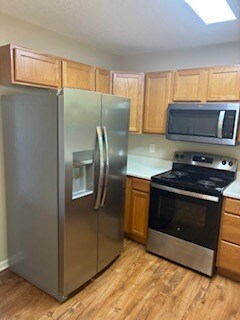 Building Photo - 4805 Poplar Crest Way