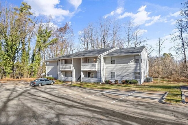 Building Photo - 2703 W Gate City Blvd