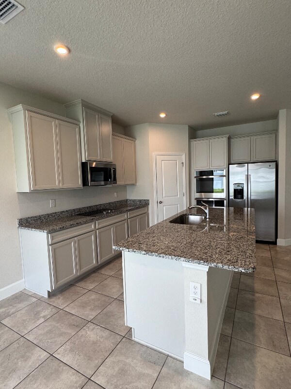 Building Photo - 35427 Quartz Lk Dr