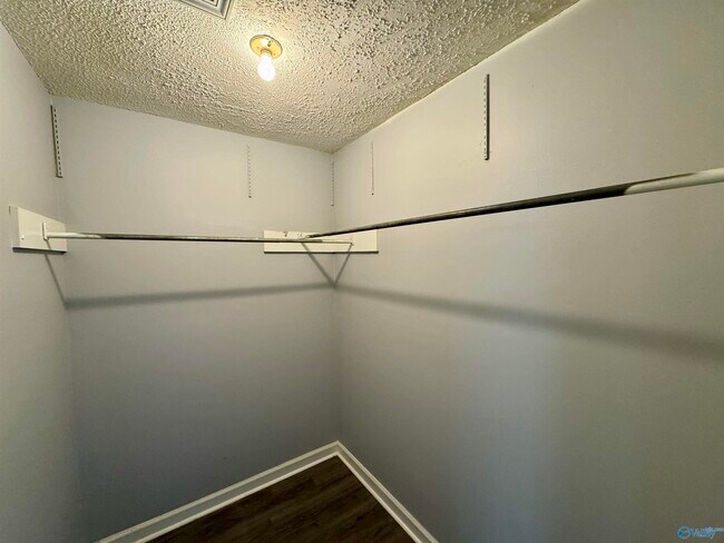 Building Photo - 3702 Penny St SW