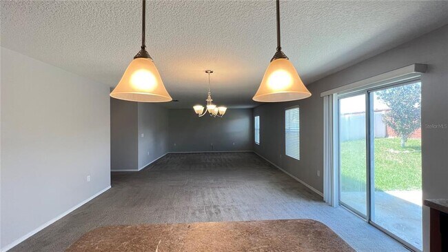 Building Photo - 13609 Laranja St