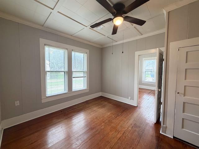 Building Photo - 205 W Gilmer St