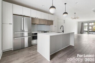 Building Photo - 1212 Minter Pl