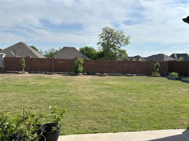 Building Photo - 2904 Middleton Dr