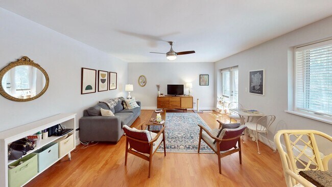 Building Photo - 227 N Dotger Ave