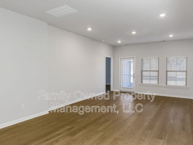 Building Photo - 167 Norses Bay Ct