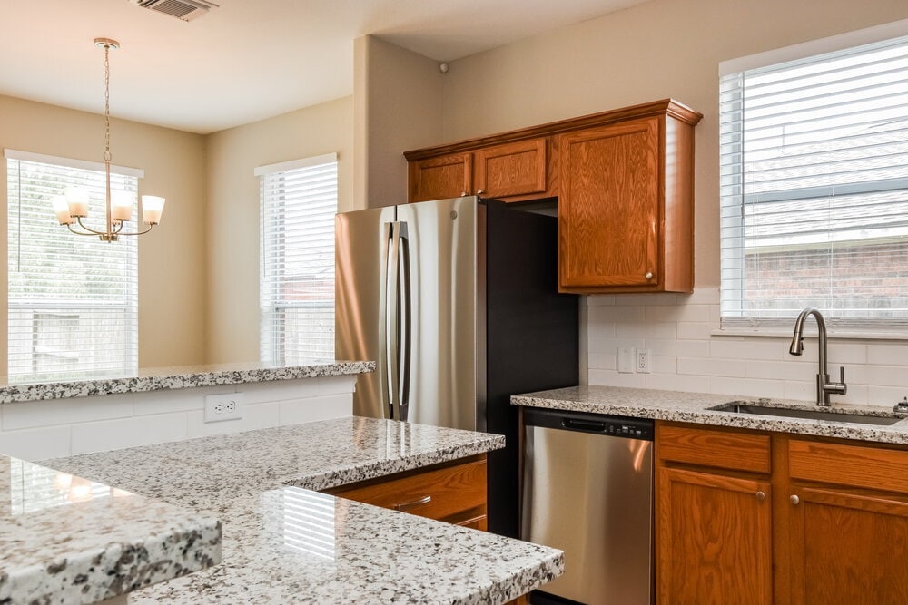 Building Photo - 11305 Shoal Creek Dr